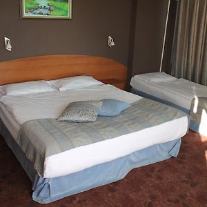 Dreibettzimmer